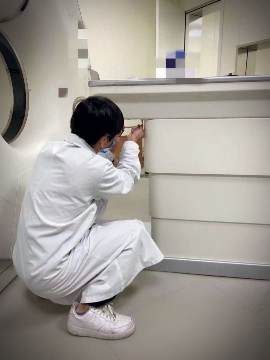 新华医院资产管理部员工战疫一线素描